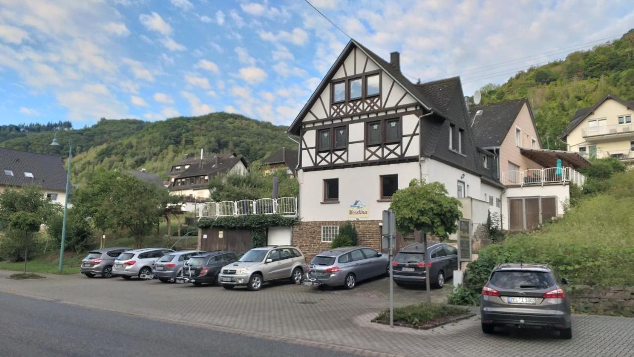 Moselina Ferienwohnungen 장크트 알데군트 외부 사진